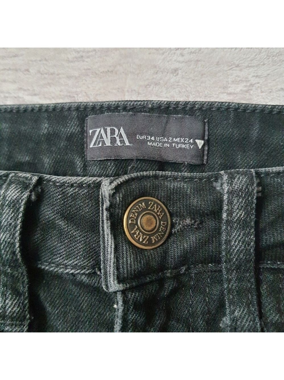 Zara Black High Waisted Straight Skinny Jeans Size 2 Raw Hem - Picture 2 of 12